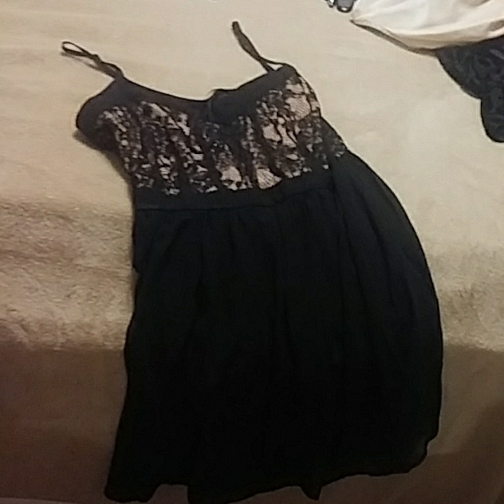 💥 Forever 21 dress 👗